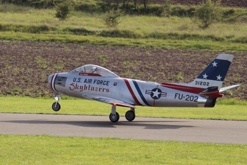 F-86 3,1m Spw. ARF "Skyblazers"